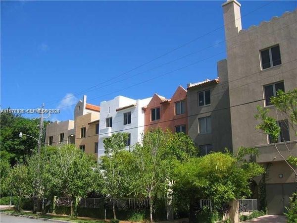 2630 SW 28th St (Overbrook), Unit 51, Miami, FL 33133