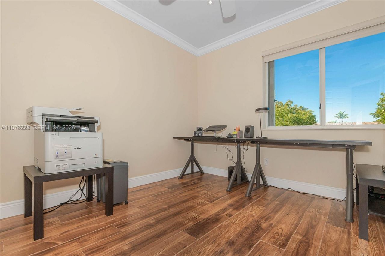 597 NW 208th Dr, Unit ., Pembroke Pines, FL 33029 Photo