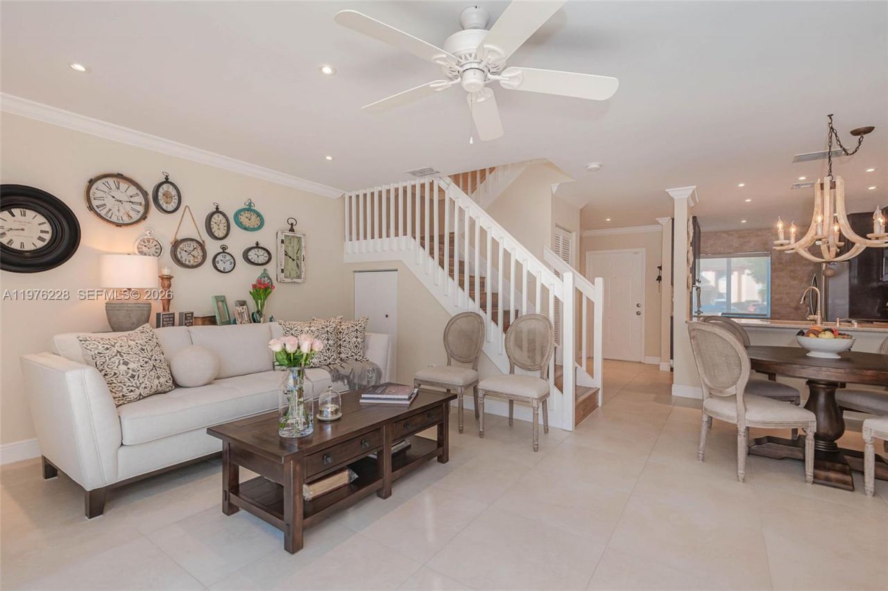 597 NW 208th Dr, Unit ., Pembroke Pines, FL 33029 Photo