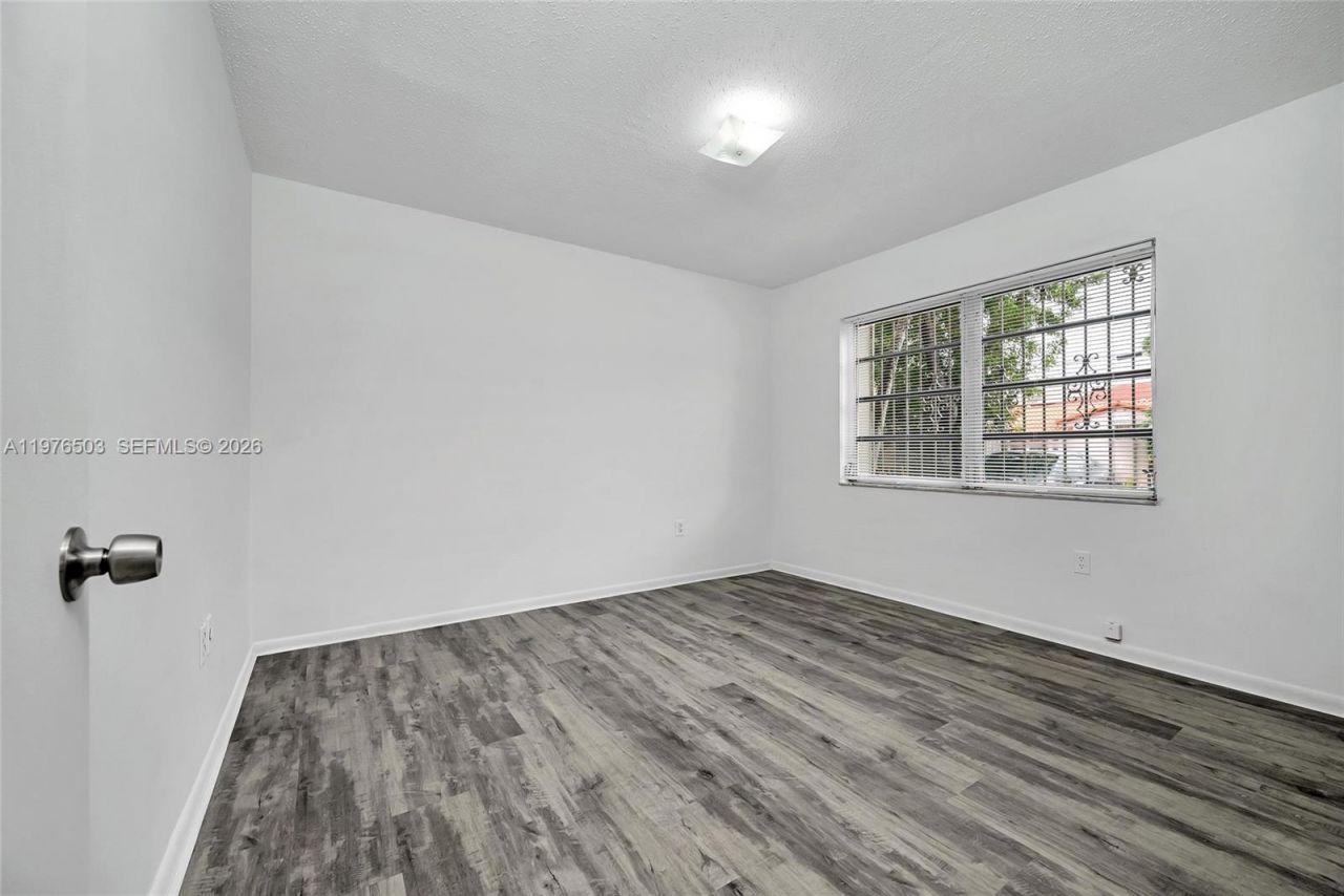 2506 SW 9th St, Unit 1, Miami, FL 33135 Photo