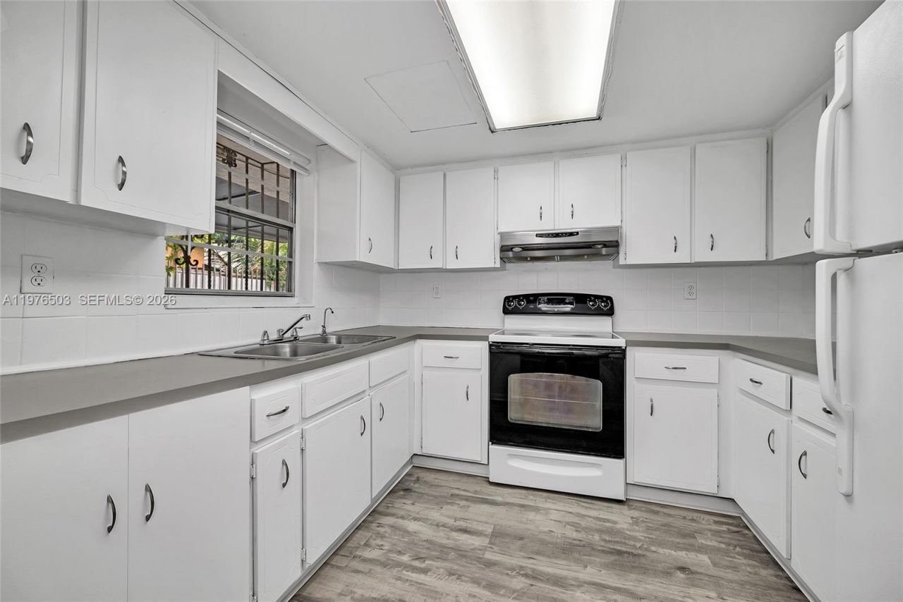 2506 SW 9th St, Unit 1, Miami, FL 33135 Photo