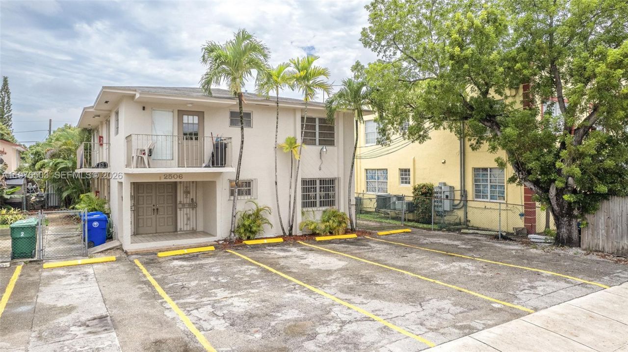 2506 SW 9th St, Unit 1, Miami, FL 33135 Photo