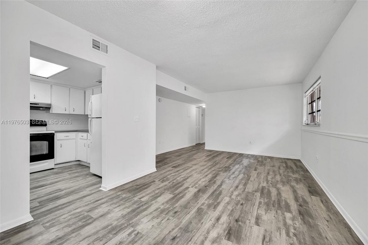 2506 SW 9th St, Unit 1, Miami, FL 33135 Photo