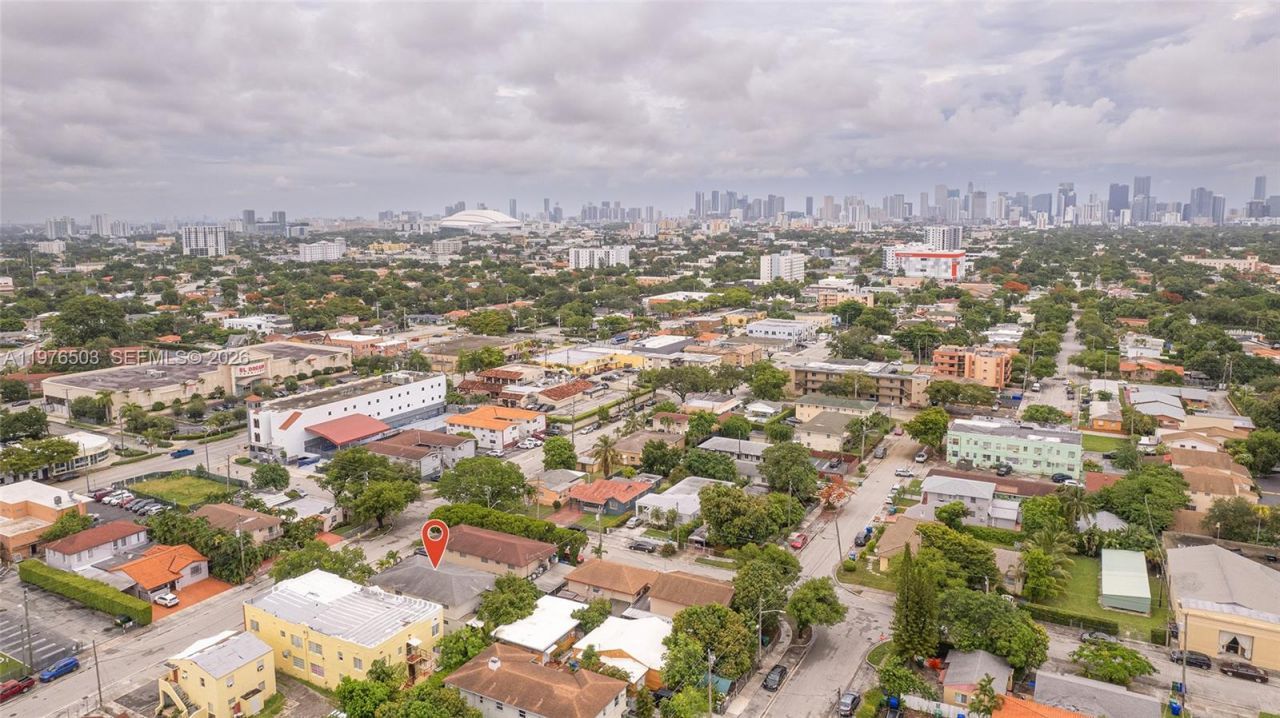 2506 SW 9th St, Unit 1, Miami, FL 33135 Photo