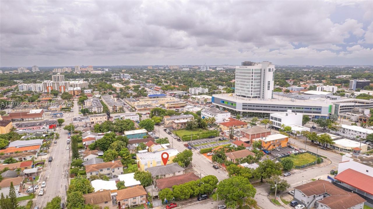 2506 SW 9th St, Unit 1, Miami, FL 33135 Photo