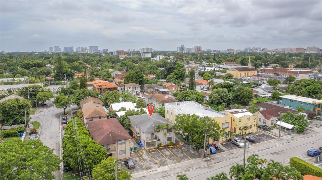 2506 SW 9th St, Unit 1, Miami, FL 33135 Photo