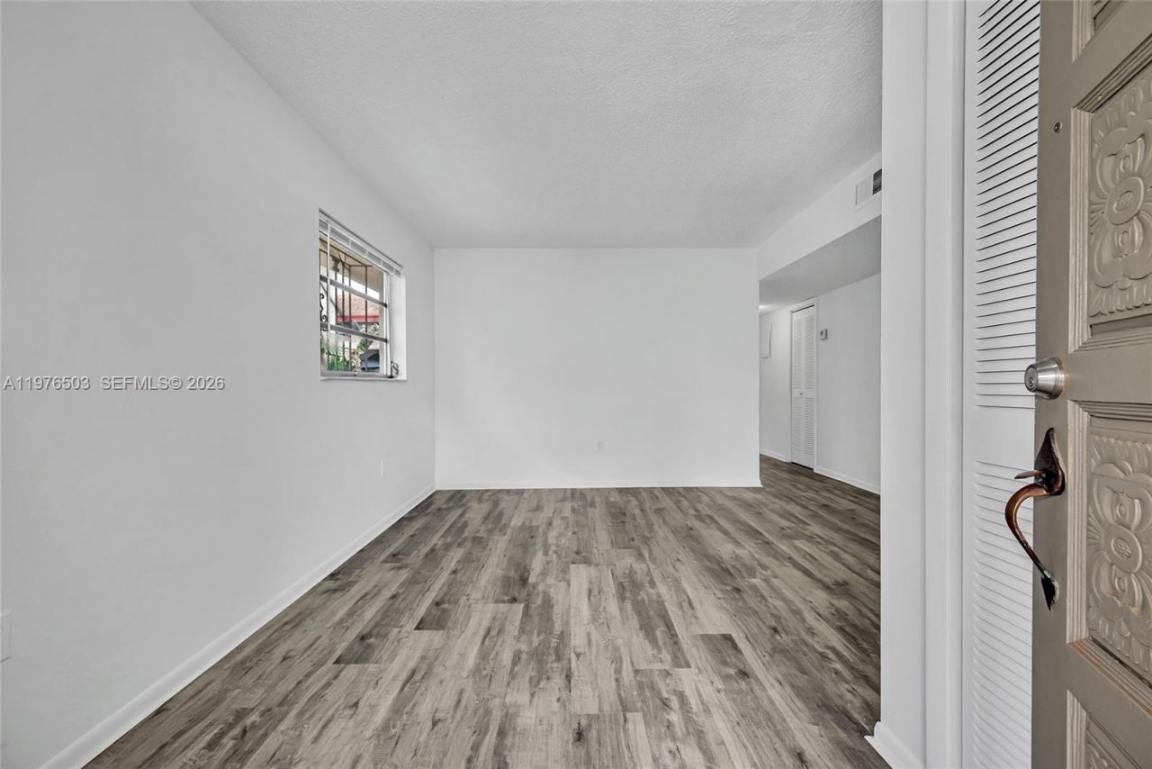 2506 SW 9th St, Unit 1, Miami, FL 33135 Photo