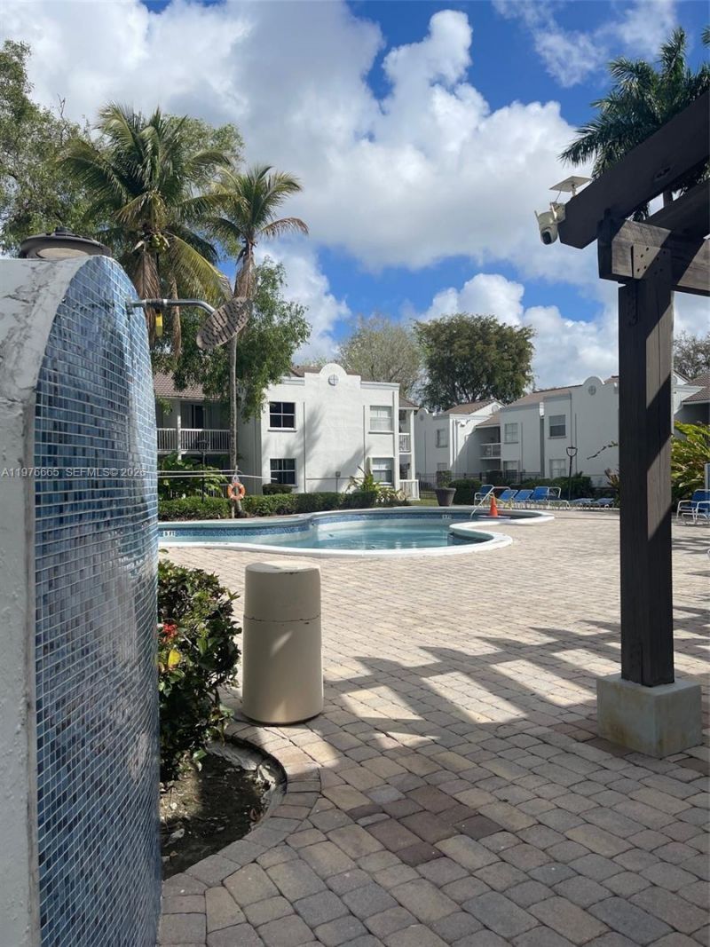 9782 NW 46th Ter , Unit 131, Doral, FL 33178 Photo