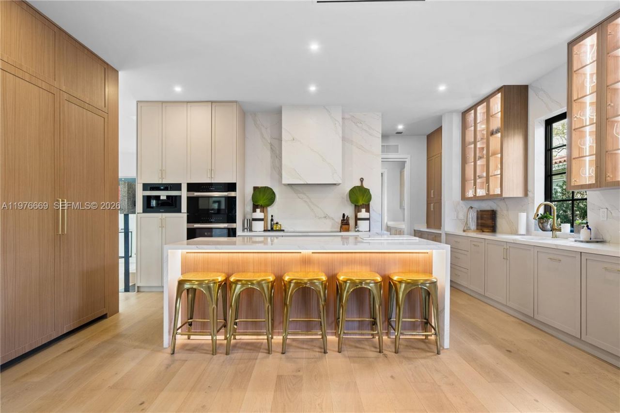 2015 Country Club Prado , Coral Gables, FL 33134 Photo