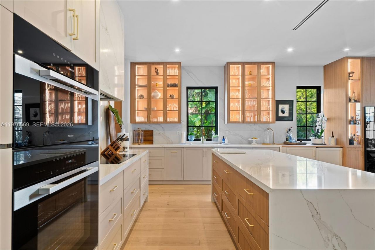 2015 Country Club Prado , Coral Gables, FL 33134 Photo