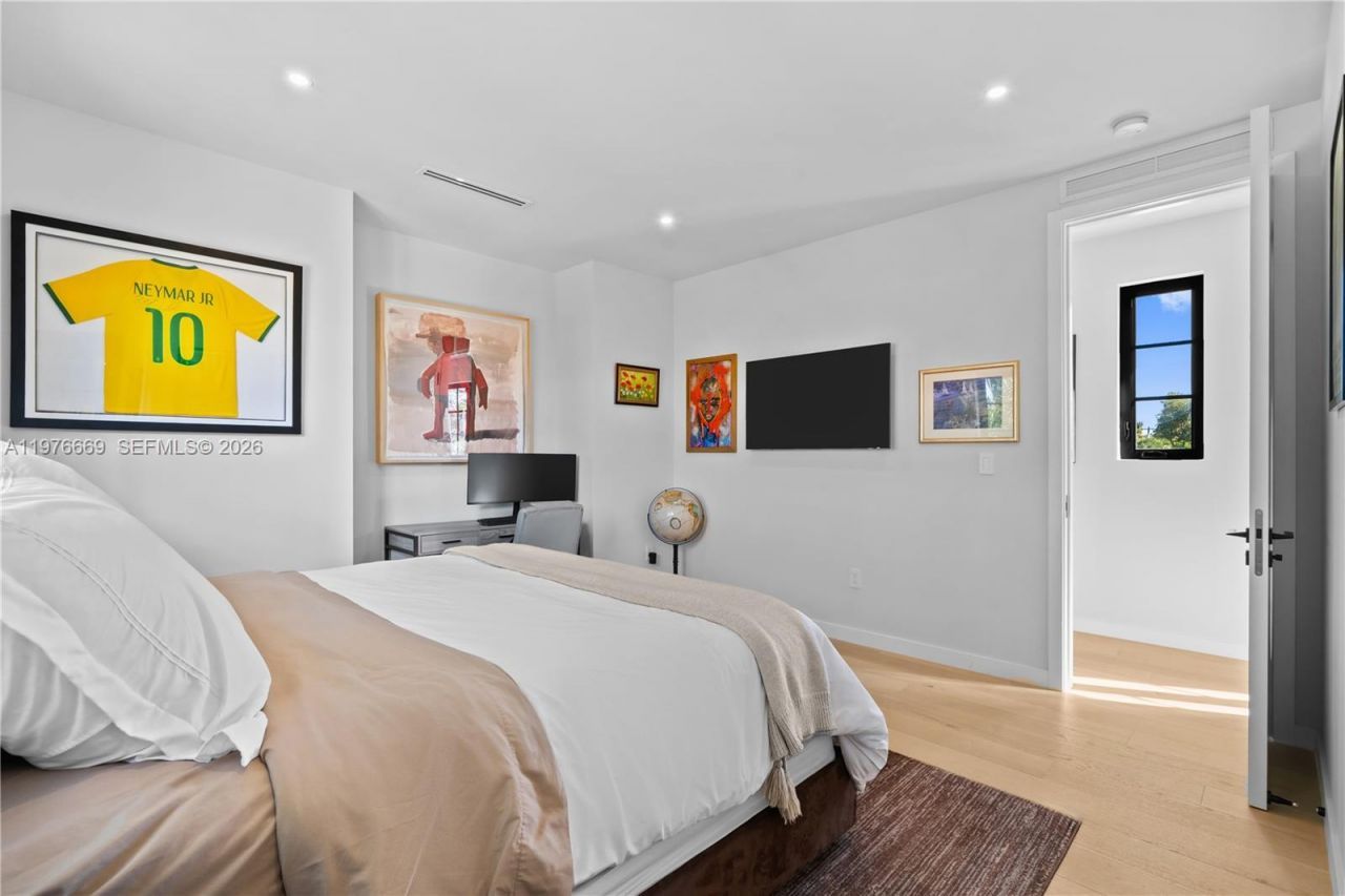 2015 Country Club Prado , Coral Gables, FL 33134 Photo