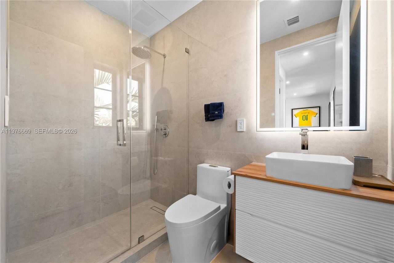 2015 Country Club Prado , Coral Gables, FL 33134 Photo