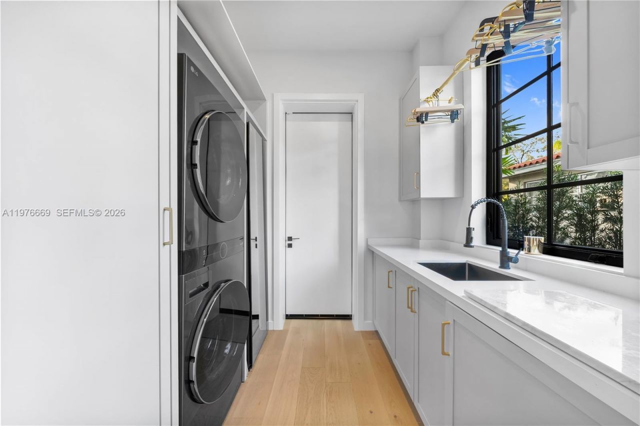 2015 Country Club Prado , Coral Gables, FL 33134 Photo