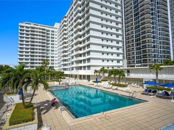 4747 Collins Ave , Unit 1403, Miami Beach, FL 33140