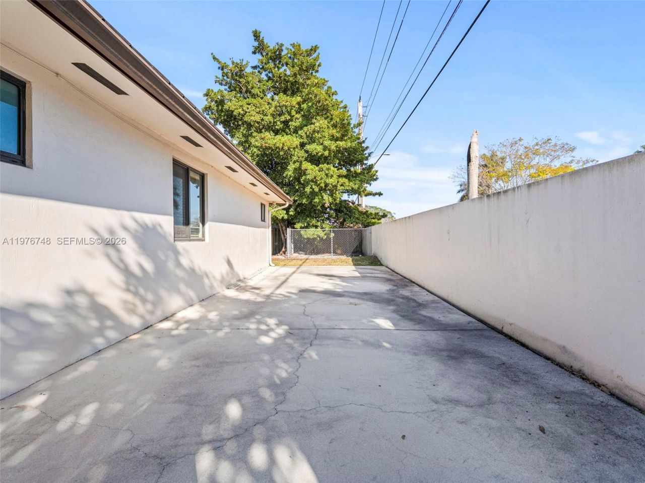 615 NW 134th Pl , Miami, FL 33182 Photo