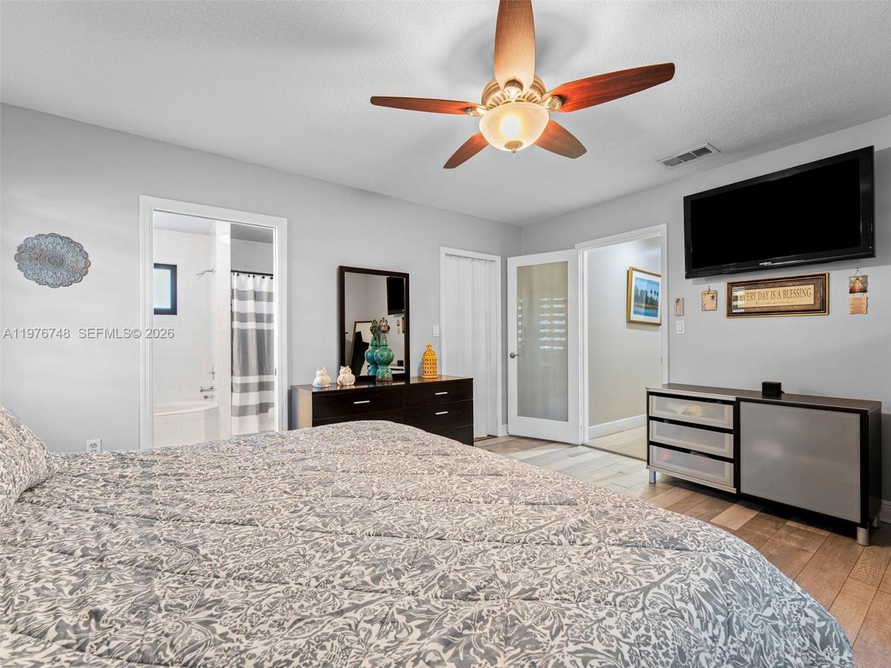 615 NW 134th Pl , Miami, FL 33182 Photo