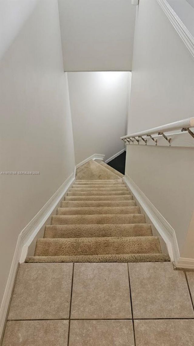 2033 SE 10th Ave, Unit 614, Fort Lauderdale, FL 33316 Photo