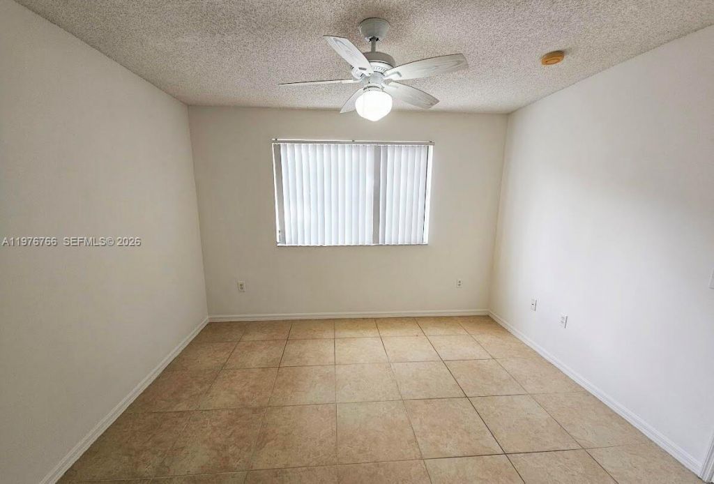 2033 SE 10th Ave, Unit 614, Fort Lauderdale, FL 33316 Photo