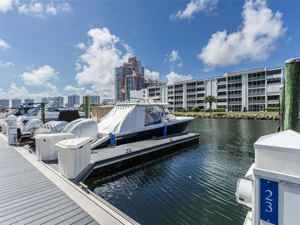 3575 Mystic Pointe Dr , Aventura, FL 33180