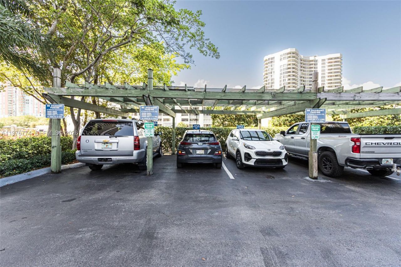 3575 Mystic Pointe Dr , Aventura, FL 33180 Photo