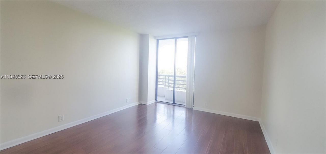 3300 NE 191st St , Unit 501, Aventura, FL 33180 Photo