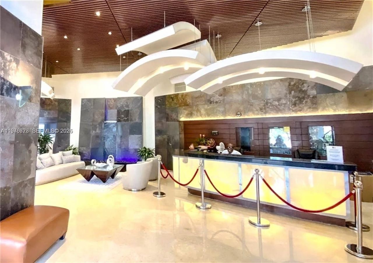 3300 NE 191st St , Unit 501, Aventura, FL 33180 Photo