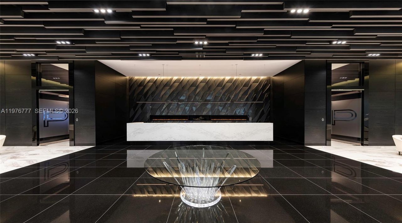 851 NE 1st Ave , Unit PH 5700, Miami, FL 33132 Photo