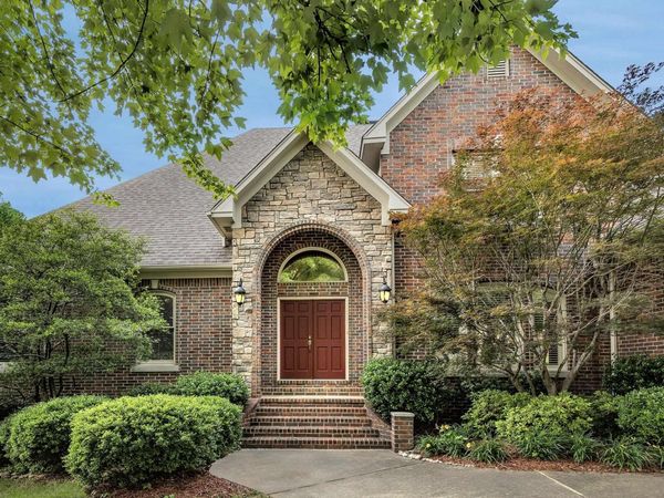 6 Frecourt Lane, Little Rock, AR 72223