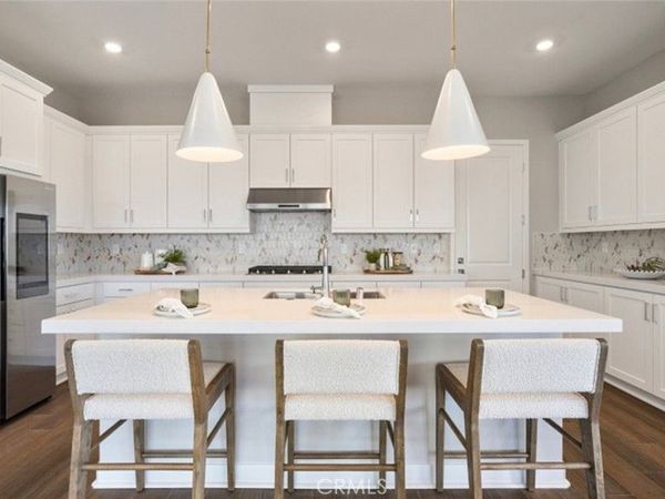 24532 Via La Sombrilla, Valencia, CA 91354