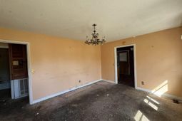 515 W Pennsylvania St photo 4