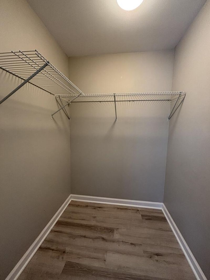 8483 Yadkin Circle Photo 18