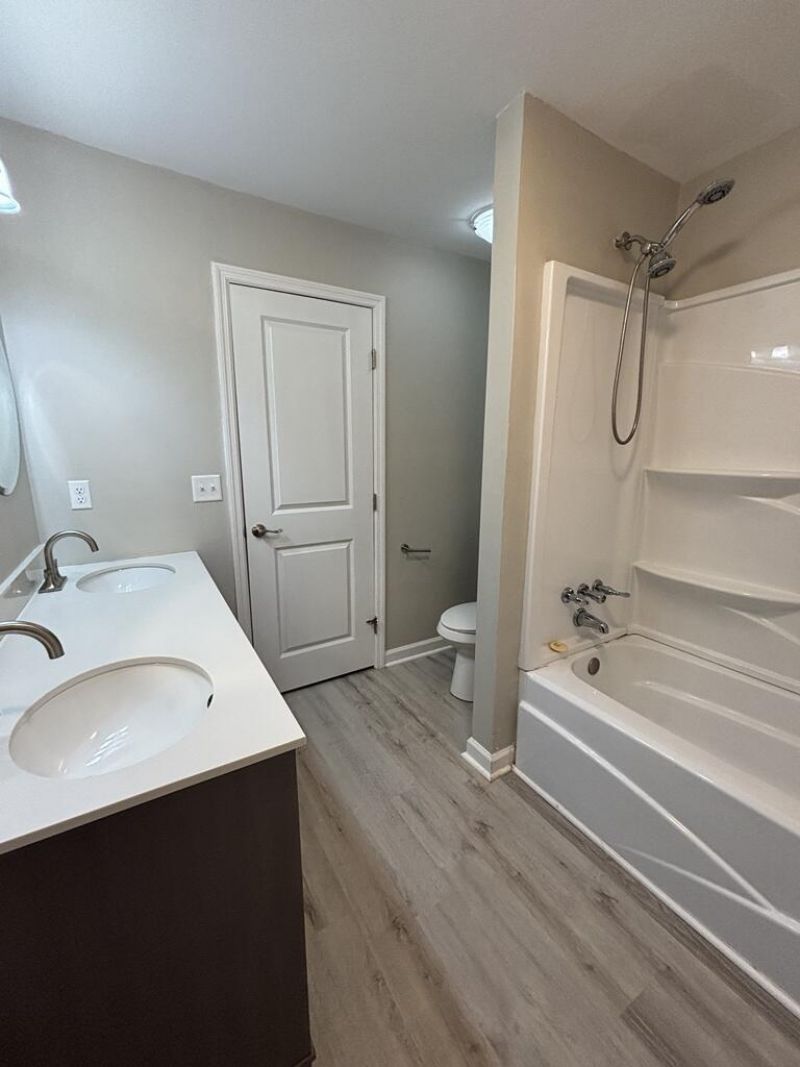 8483 Yadkin Circle Photo 22