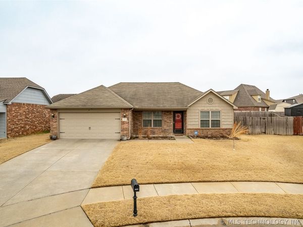 20676 E 34th Street S, Broken Arrow, OK 74014