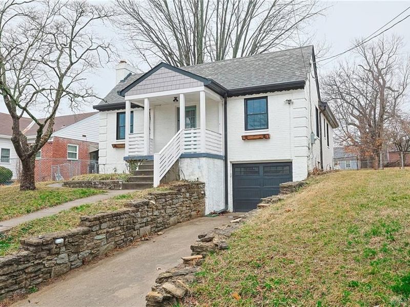 3906 Standish Avenue, Cincinnati, OH 45213 Photo 2