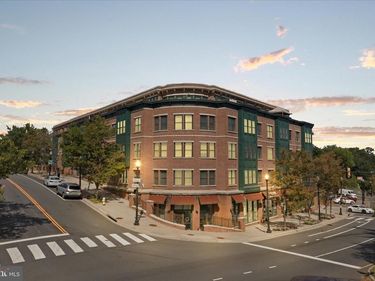 2101 N MONROE STREET, Unit 111, ARLINGTON, VA 22207