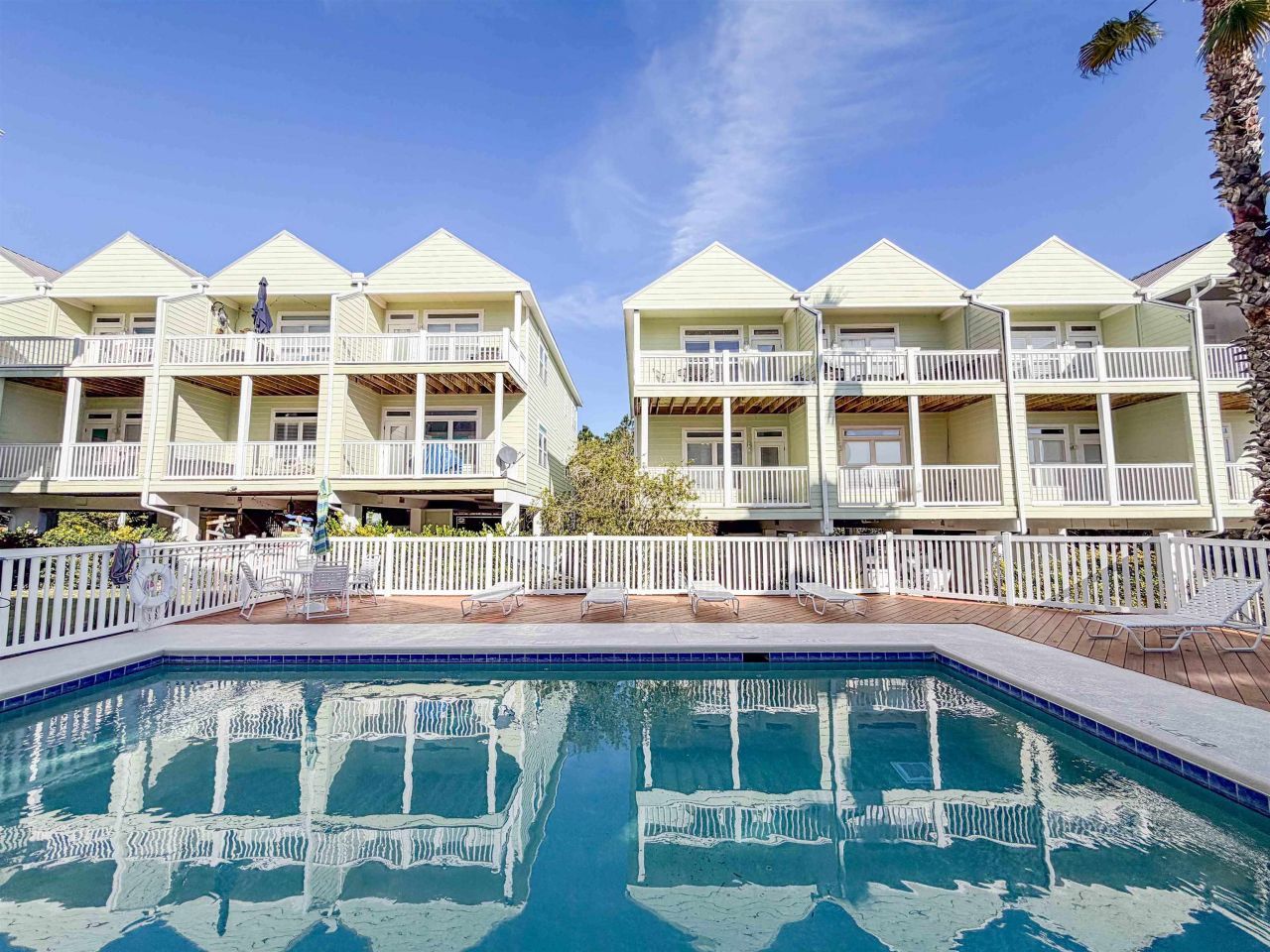 709 SE 3rd Street, Unit D, Carrabelle, FL 32322 Photo