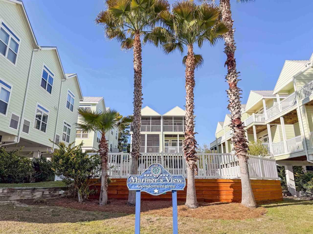 709 SE 3rd Street, Unit D, Carrabelle, FL 32322 Photo