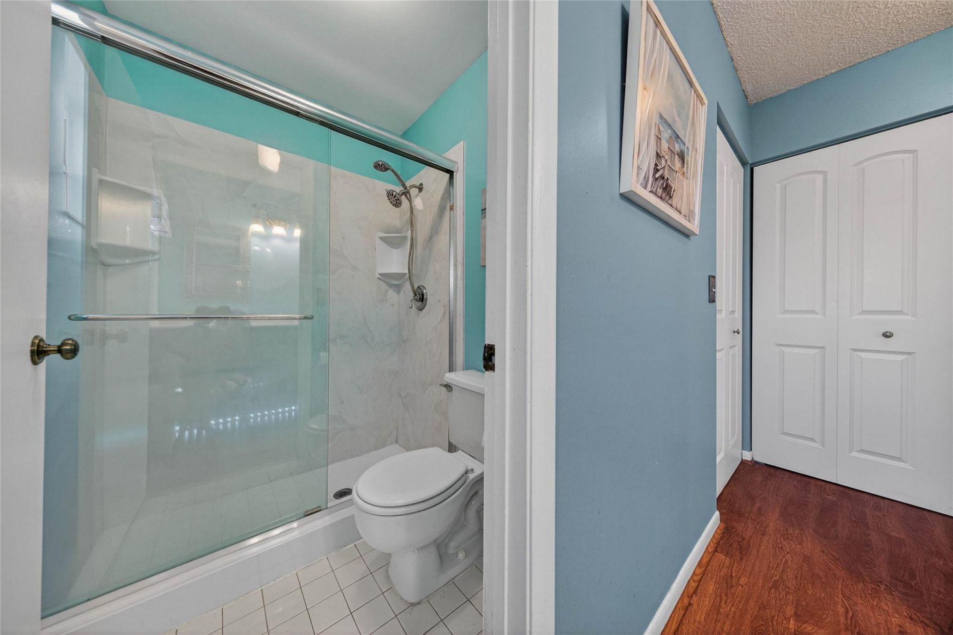 351 E Riverbend Drive, Sunrise, FL 33326 Photo