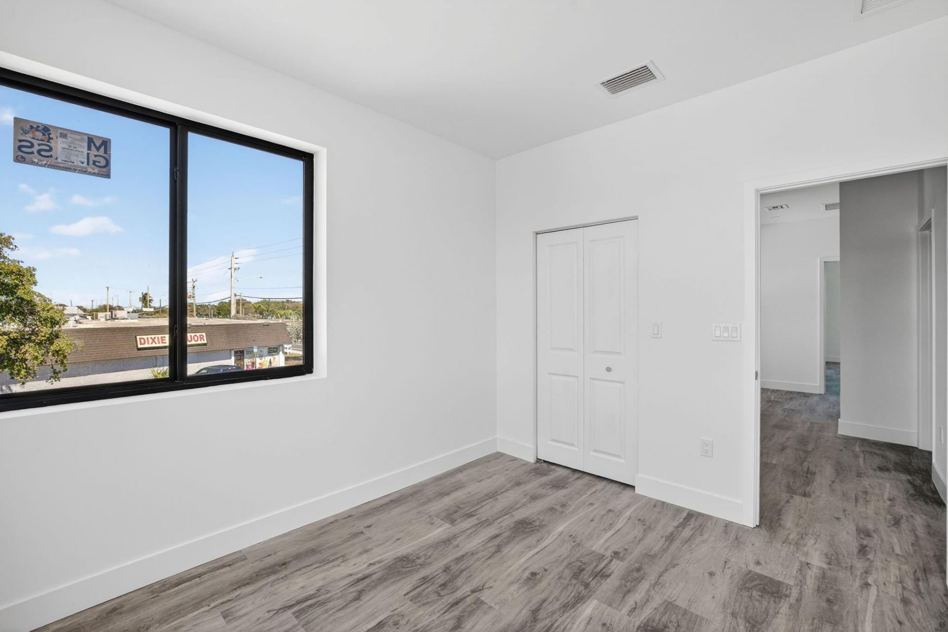 1531-1537 N Dixie Highway, Unit 1531, Pompano Beach, FL 33060 Photo