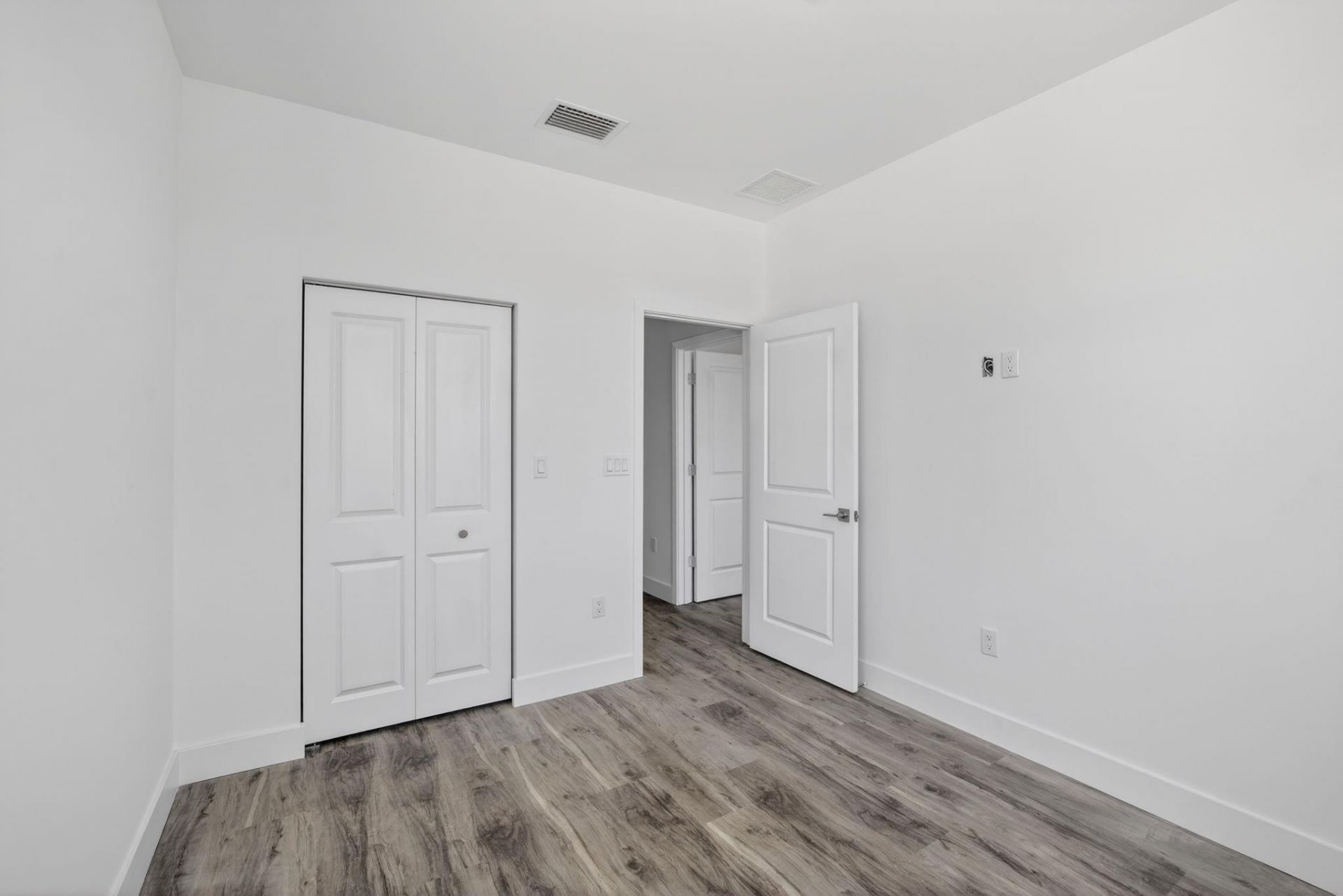 1531-1537 N Dixie Highway, Unit 1531, Pompano Beach, FL 33060 Photo