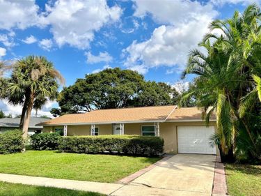 11 OKALPI LANE , ORLANDO, FL 32825