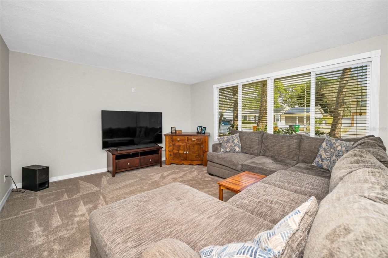 7692 132nd Way, Seminole, FL 33776 Photo