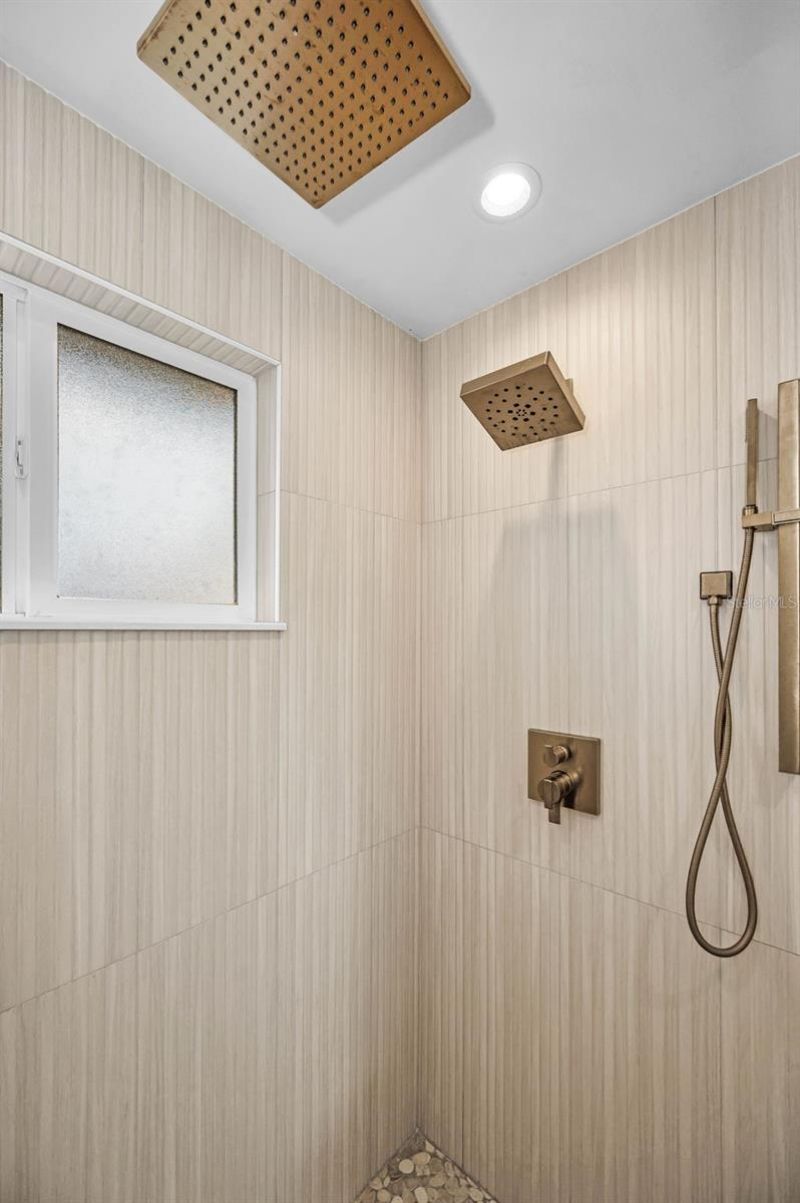 7692 132nd Way, Seminole, FL 33776 Photo