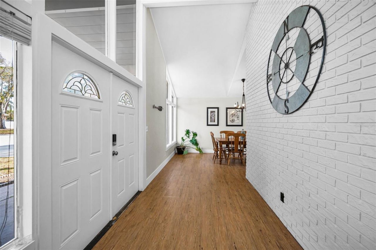 7692 132nd Way, Seminole, FL 33776 Photo