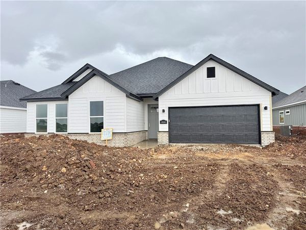 464 S Calico Avenue , Fayetteville, AR 72704