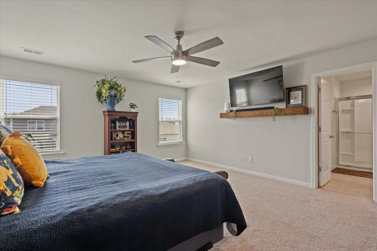 430 Ambrose Drive Photo 23