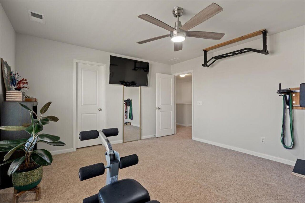 430 Ambrose Drive Photo 28