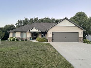 408 21st Avenue N, Sartell, MN 56377
