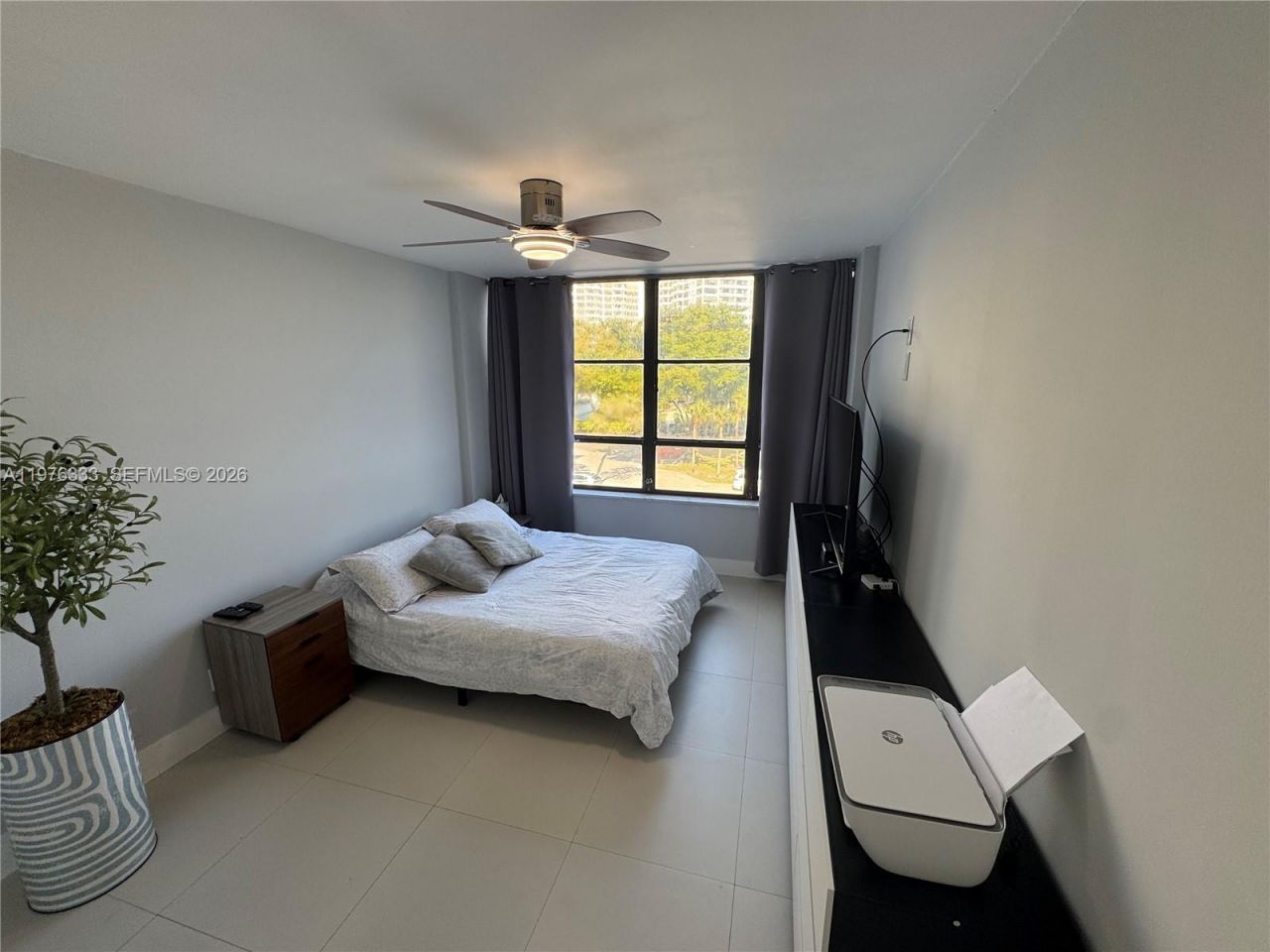 500 Three Islands Blvd , Unit M24, Hallandale Beach, FL 33009 Photo