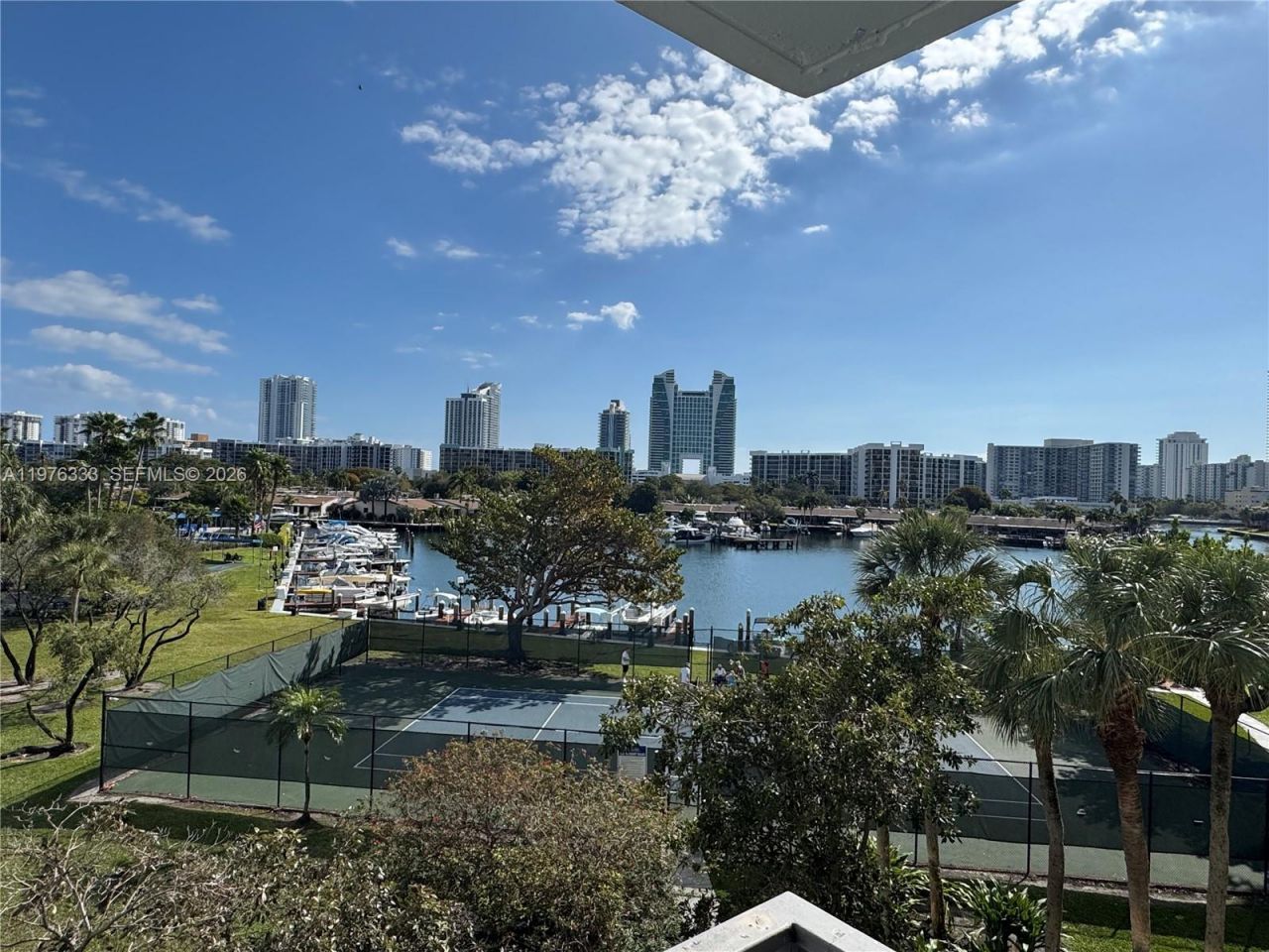 500 Three Islands Blvd , Unit M24, Hallandale Beach, FL 33009 Photo
